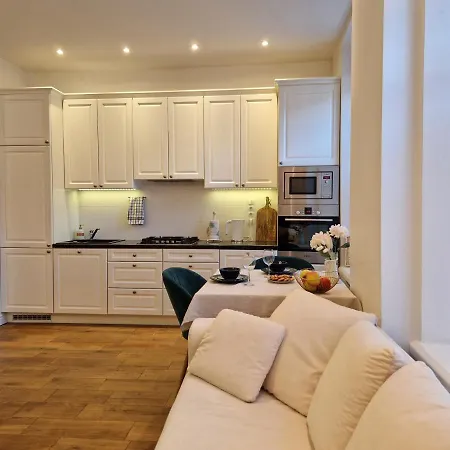 Lovely Apartment In Tallinn Old Town Tallinna Exterior photo