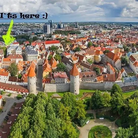 Lovely Apartment In Tallinn Old Town Tallinna Exterior photo